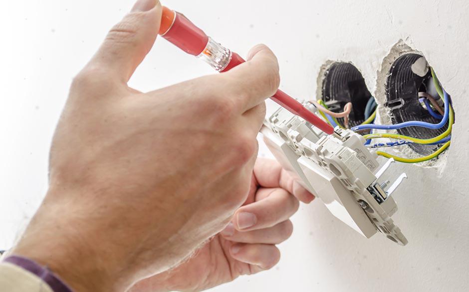 électricien de maintenance Paris 9